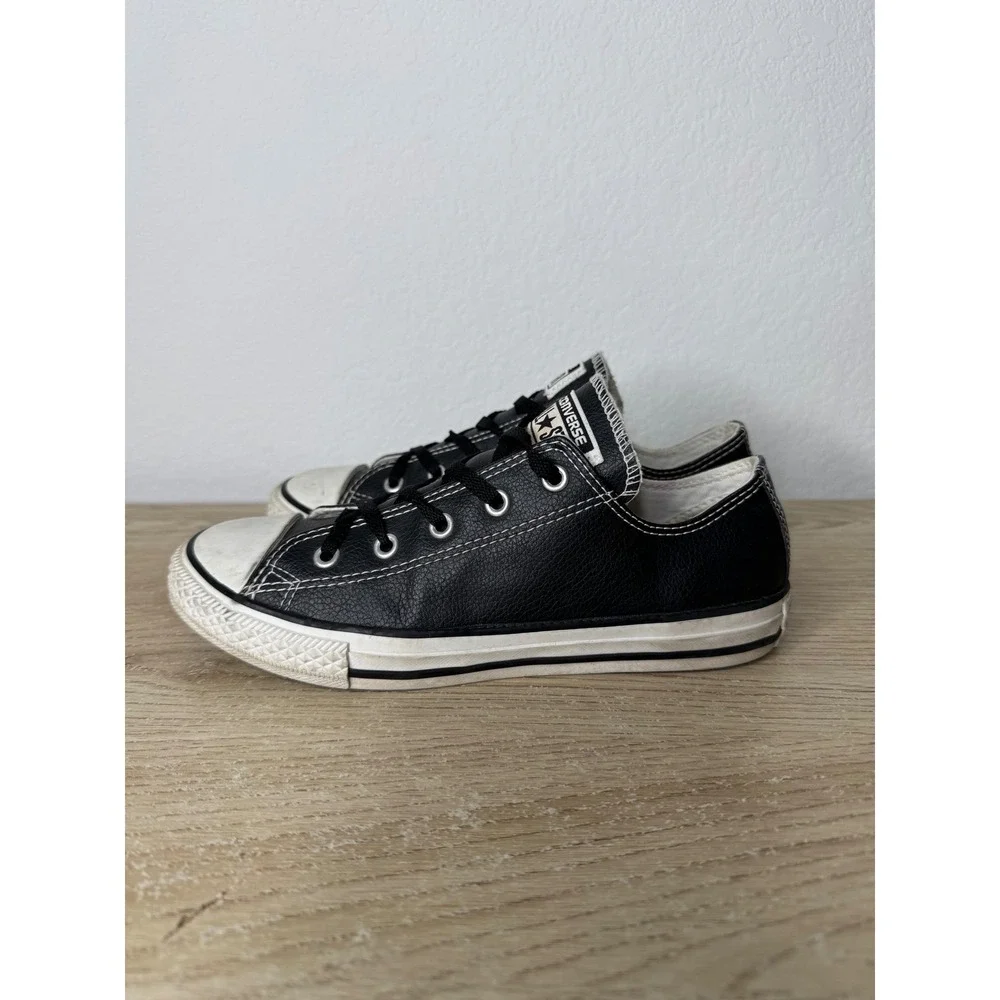 Converse Chuck Taylor All Star Low Black Leather Junior Shoes 609057C Size 3‎